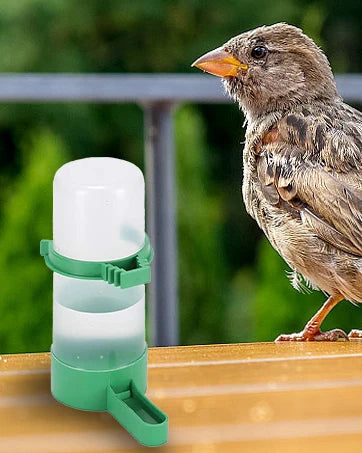 4 pcs Plastic Bird Water Feeder Drinker Clip