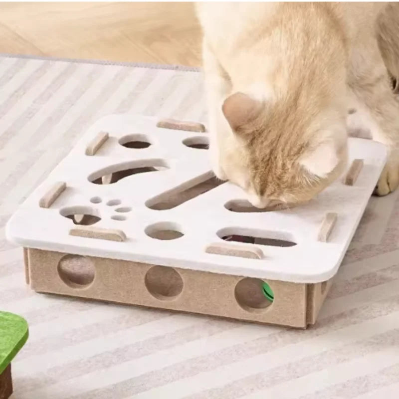 Interactive Maze Game w/Bell for Cats